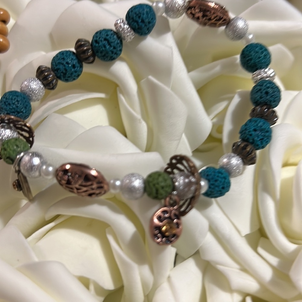 💛Cute three-piece bracelet set - Picture 2 of 4